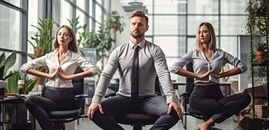 yoga sur chaise au travail