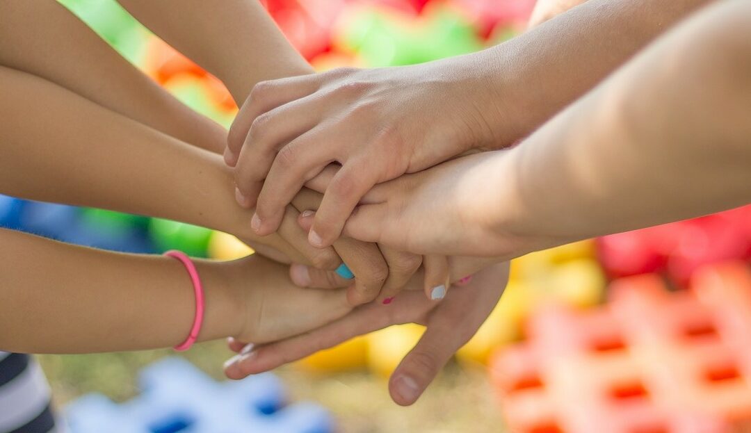 Aidant familial salarié et proche aidant : comment les intégrer dans l’entreprise ?