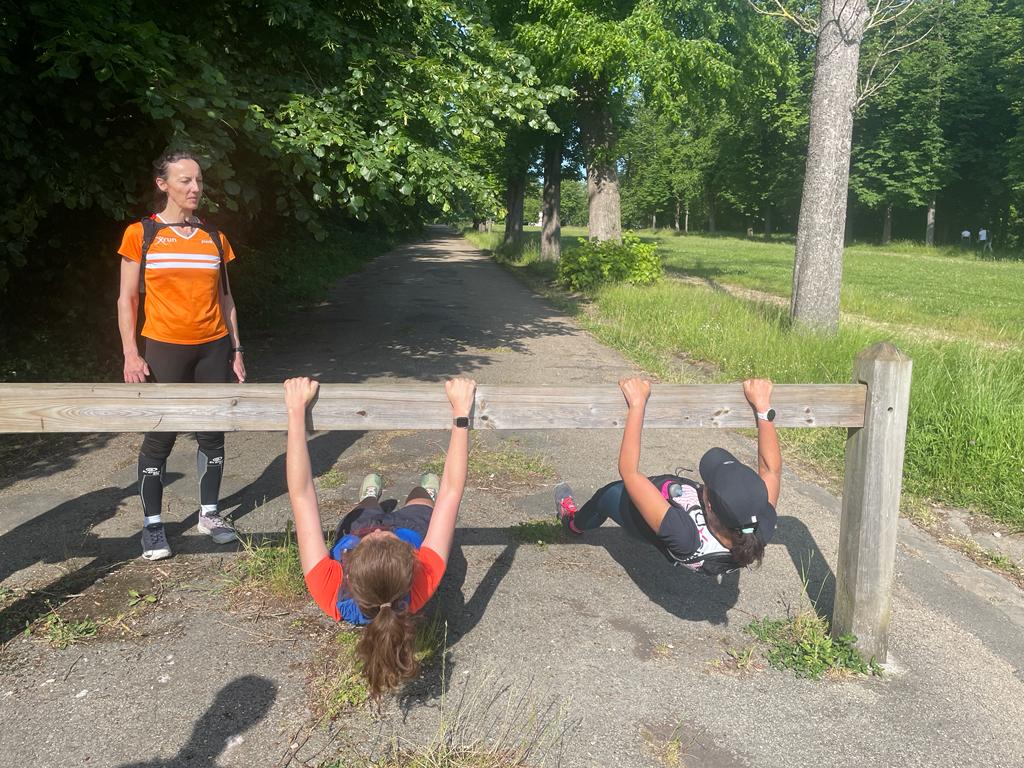 Il convient de bien faire la différence entre activité physique et sportive.